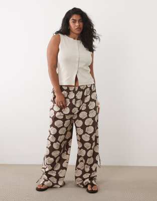 ASOS DESIGN Curve - Pantalon de plage à imprimé coquillages-multicolore 52