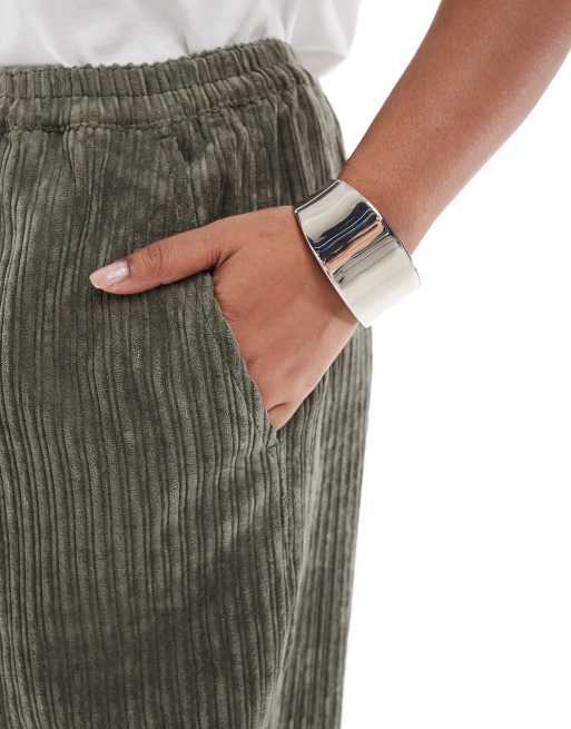 ASOS DESIGN Curve - Pantalon en velours côtelé à enfiler - Kaki, 2 de 5