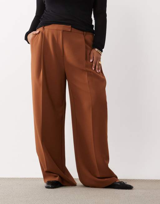 ASOS DESIGN Curve pantalon fluide taille basse coupe masculine marron, 2 de 5