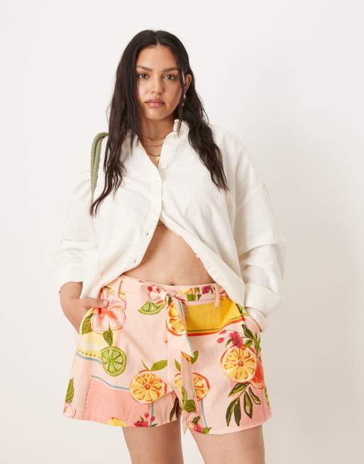 ASOS DESIGN Curve - Pantaloncini allacciati in vita con stampa di frutta, 2 di 5