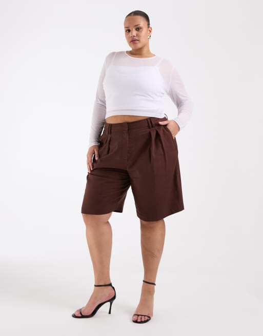 ASOS DESIGN Curve - Pantaloncini da uomo taglio lungo marroni