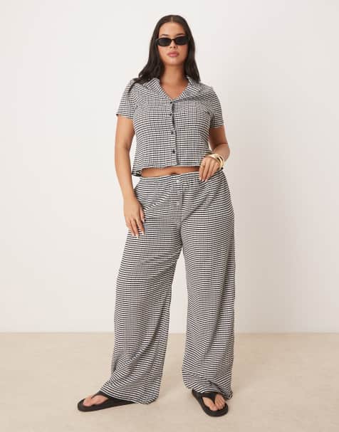 ASOS DESIGN Curve - Pantaloni a fondo ampio con stampa a quadretti monocromatici in coordinato - view 1