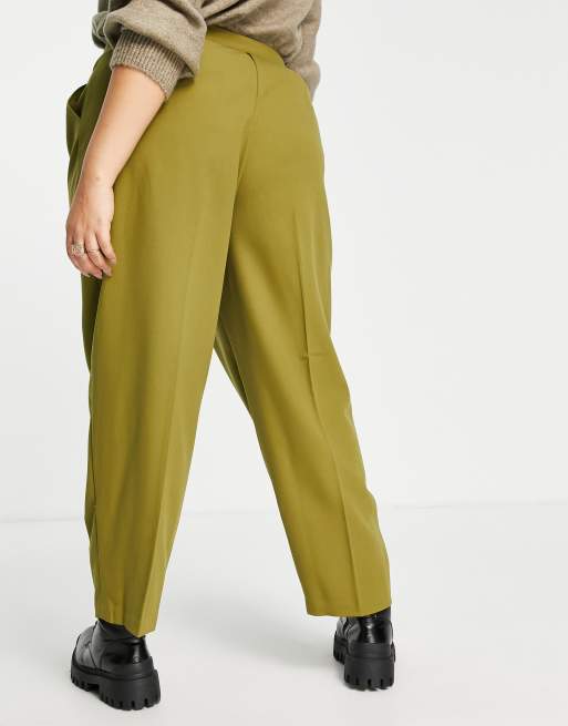 ASOS DESIGN Curve - Pantaloni mom color oliva morbidi ed extra larghi , 2 di 4