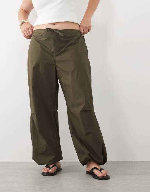 ASOS DESIGN Curve parachute pants with toggle hem detail in khaki, 2 of 5