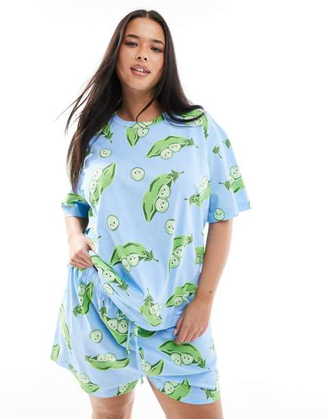 ASOS DESIGN Curve – Peas in a Pod – Pyjamaset in Blau mit Oversize-T-Shirt und Shorts - view 1