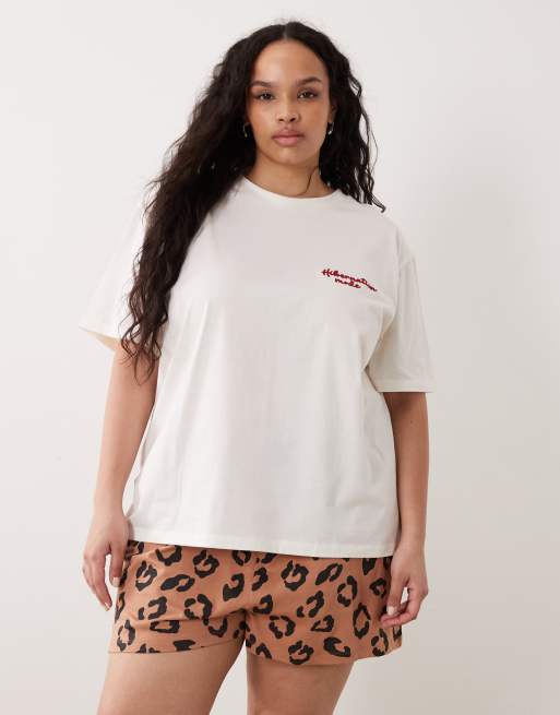 ASOS DESIGN Curve - Pigiama con T-shirt oversize e pantaloncini con stampa leopardata e grafica Hibernation Mode, 4 di 4