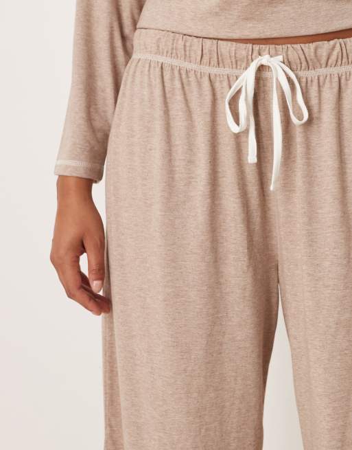 ASOS DESIGN Curve - Pigiama marrone mélange con pantaloni con fondo ampio e top a maniche lunghe, 2 di 4