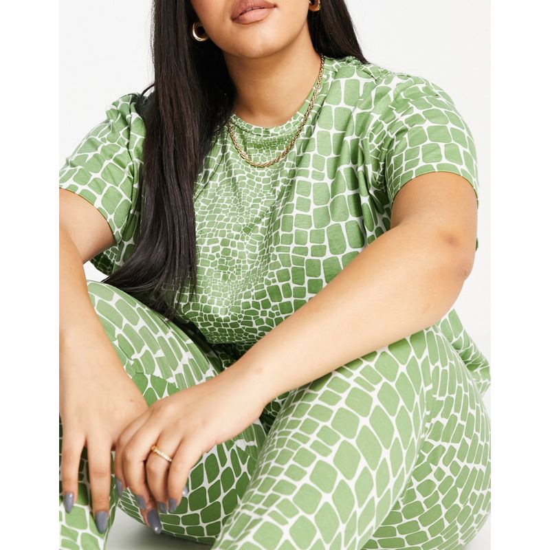 Intimo e abbigliamento notte Donna DESIGN Curve - Pigiama verde con stampa coccodrillo con maglietta e leggings