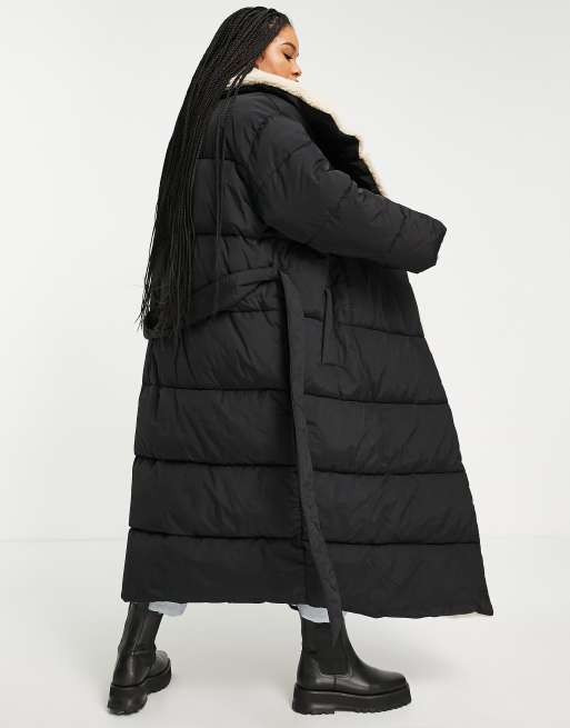 ASOS DESIGN Curve - Piumino lungo nero con cintura e colletto in pile borg, 3 di 4