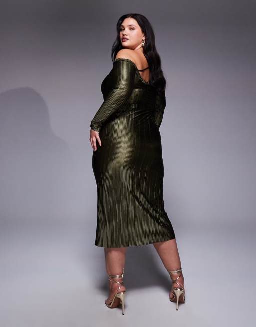 ASOS DESIGN Curve plait neckline plisse maxi dress in khaki, 3 of 4