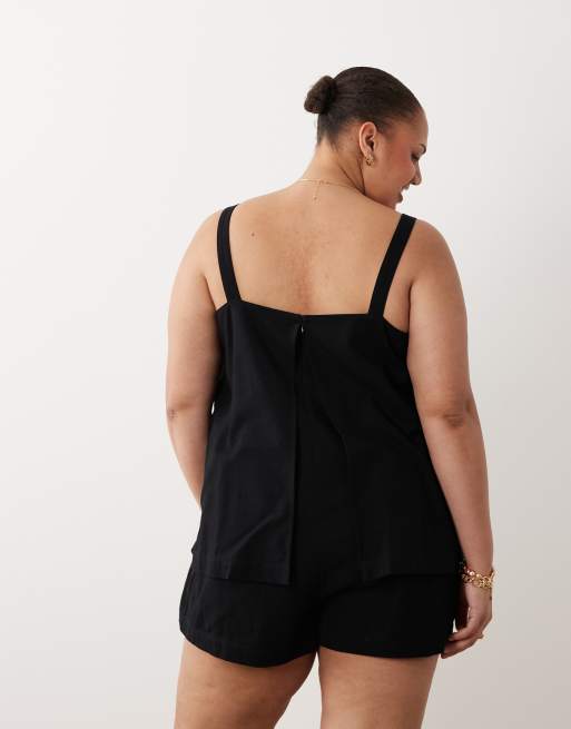 ASOS DESIGN Curve – Playsuit in Schwarz mit Camisole- und Shorts-Design, 4 von 4