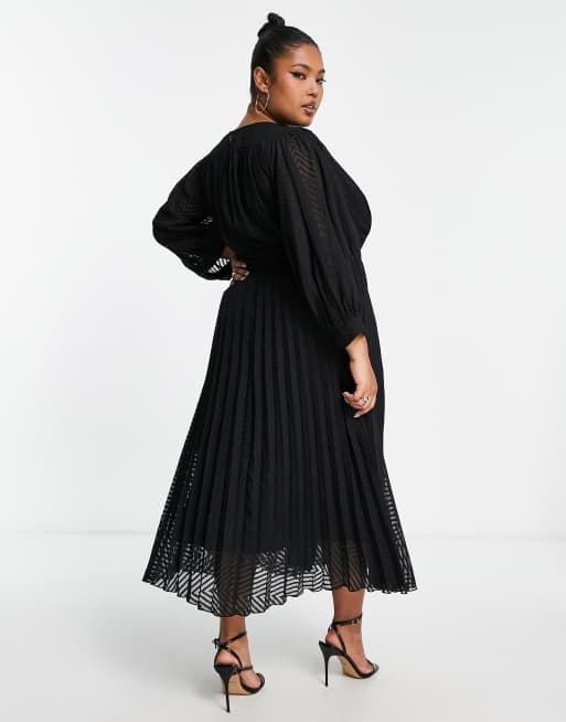 ASOS DESIGN Curve pleated batwing midi dress in chevron dobby in black , 2 of 4