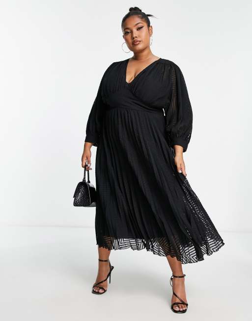 ASOS DESIGN Curve pleated batwing midi dress in chevron dobby in black , 3 of 4