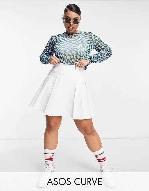 ASOS DESIGN Curve pleated tennis skirt with basque detail in white