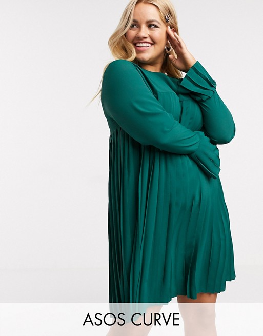 ASOS DESIGN Curve pleated trapeze mini dress with long sleeves in forest green