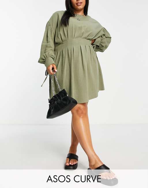 ASOS DESIGN Curve – Plisowana w talii sukienka mini z zaszewkami w kolorze khaki