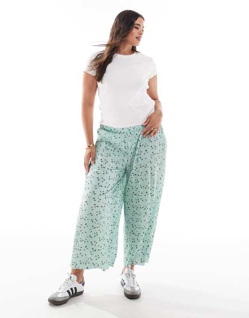 ASOS DESIGN Curve – Plisowane szerokie zielone spodnie kuloty w drobny kwiatowy wzór