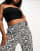 Thumbnail 3 van 4
