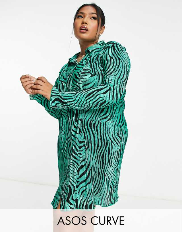 ASOS Curve - ASOS DESIGN Curve plisse long sleeve mini shirt dress in green zebra