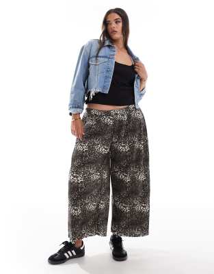 Asos Curve Asos Design Curve Plisse Wide Pants Culottes In Animal-multi