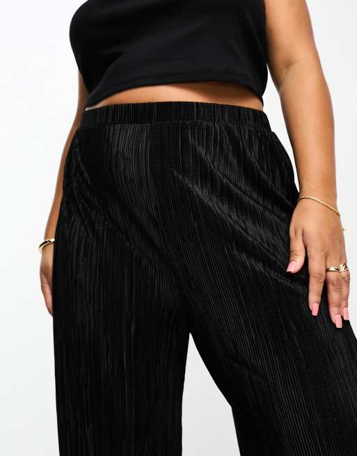 ASOS DESIGN Curve - Plisserede culotte-bukser med vidde i sort, 3 af 4