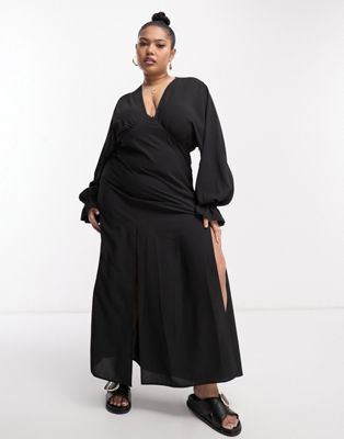 ASOS DESIGN Curve plunge batwing maxi dress in black | ASOS