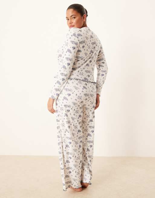 ASOS DESIGN Curve pointelle pajama long sleeve tee and pants set in blue scenic print, 3 of 4