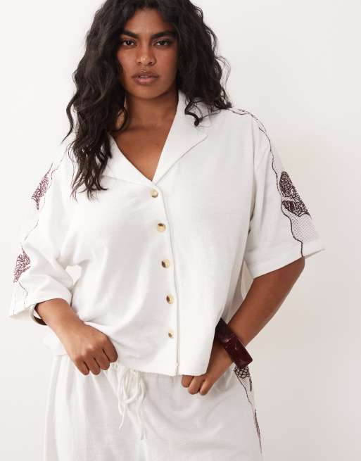 ASOS DESIGN Curve – Set aus strukturiertem Jersey mit Hemd und Hose mit weitem Bein, 3 von 3