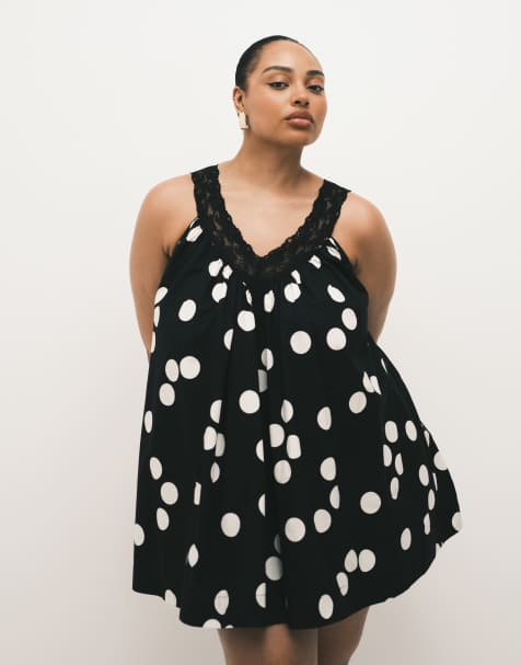 ASOS DESIGN Curve poplin v-neck mini smock sundress with lace overlay in black and white polka dots - view 1