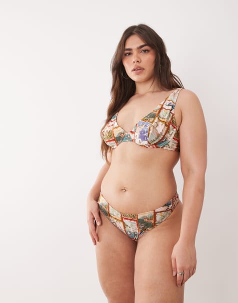 ASOS DESIGN Curve - Posey Ibiza - Slip bikini sgambati con stampa stile cartolina - view 1