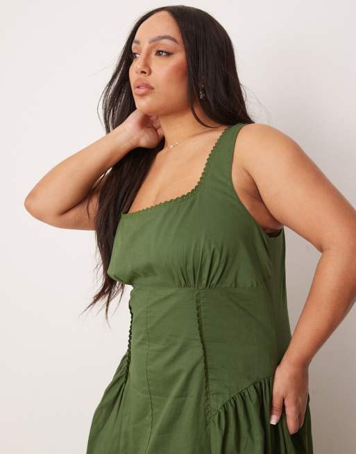 ASOS DESIGN Curve prairie square neck maxi sundress with dropped waist in forest green, 4 of 4