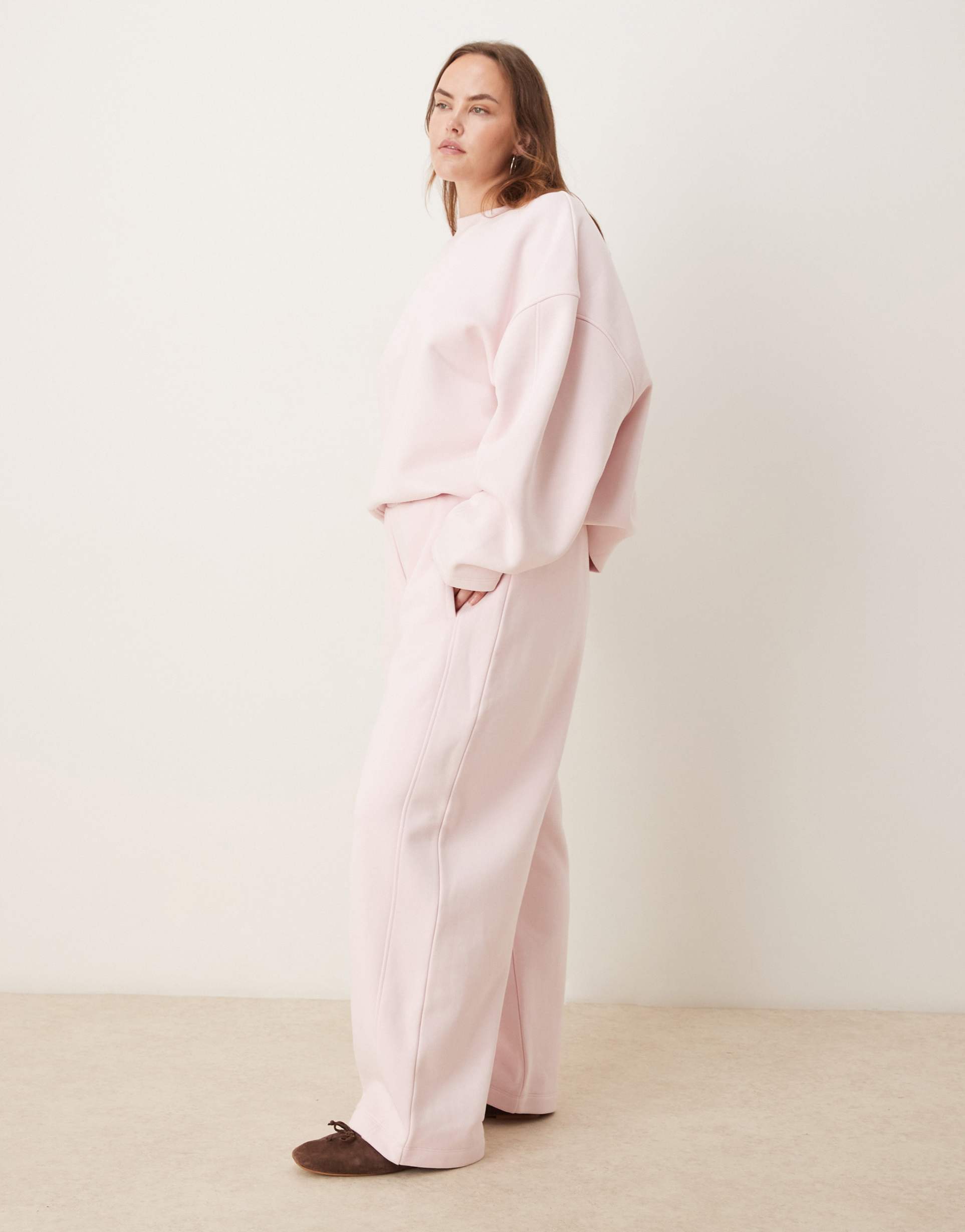 asos design curve premium heavyweight 500gsm seamed barrel leg sweatpants in pink