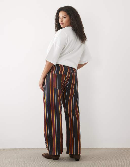 ASOS DESIGN Curve printed barrel leg trouser in burgundy stripe, 3 of 5