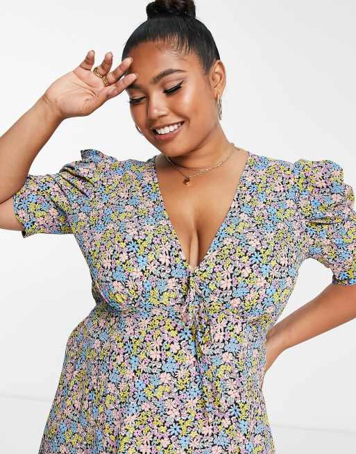ASOS DESIGN Curve puff sleeve midi tea dress in multicolored floral print , 3 of 4
