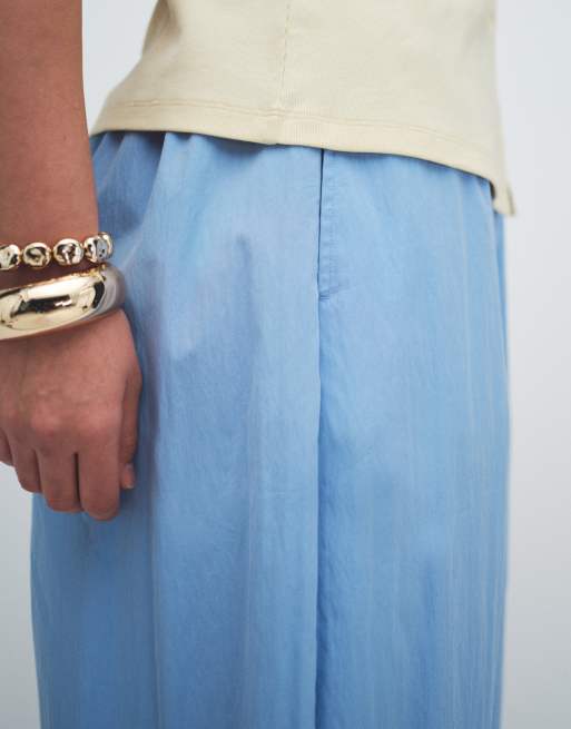 ASOS DESIGN Curve pull on balloon pants in blue, 4 of 12