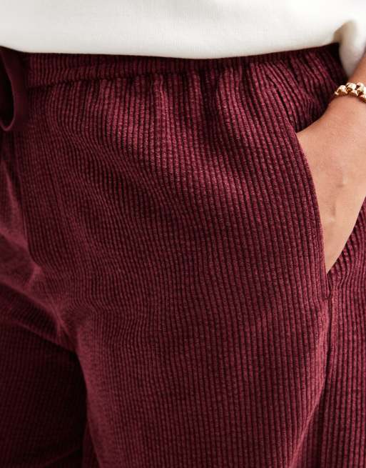 ASOS DESIGN Curve pull-on barrel leg corduroy pants in burgundy, 4 of 5