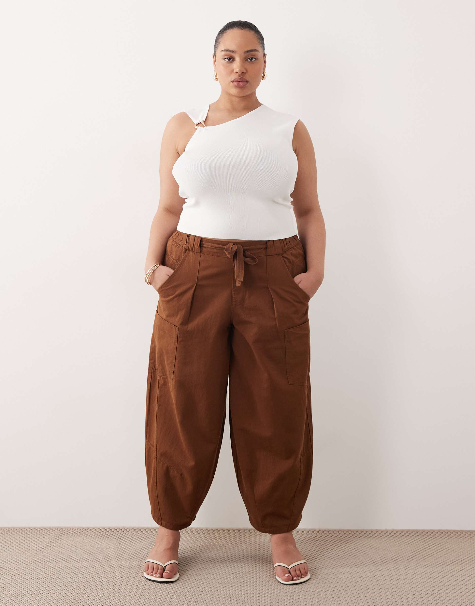 asos design curve pull on barrel pants in chocolate