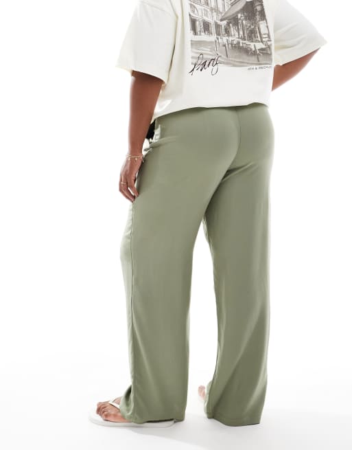 ASOS DESIGN Curve pull on pants in olive, 4 of 5