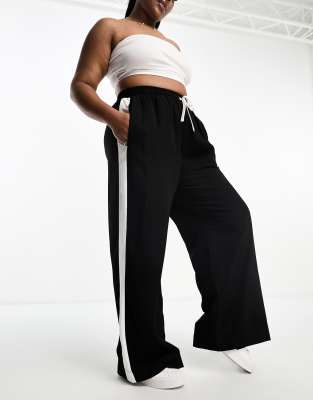 ASOS DESIGN ASOS DESIGN CURVE PULL ON PANTS WITH CONTRAST PANEL IN BLACK