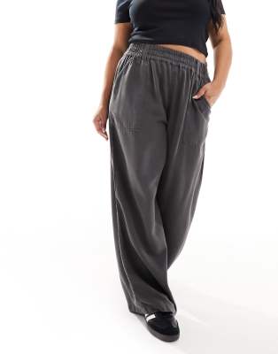 ASOS DESIGN ASOS DESIGN Curve pull on utility trouser in washed black-Green