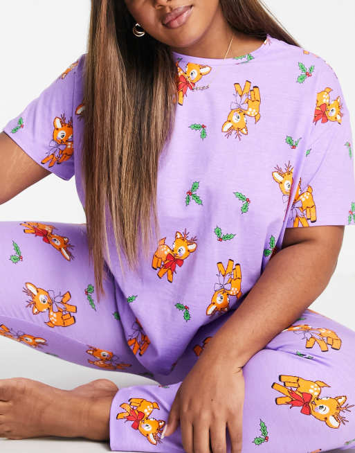 ASOS DESIGN Curve - Pyjamaset met T-shirt en legging met kerstrendier in violet, 3 van 4