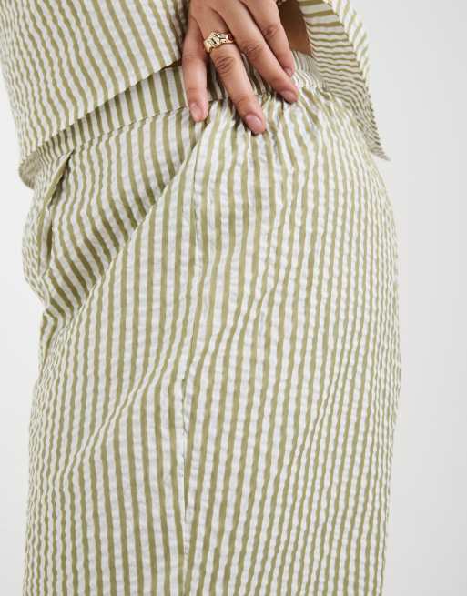 ASOS DESIGN Curve – Randiga byxor i bäckebölja med volym, del av set, 4 av 5