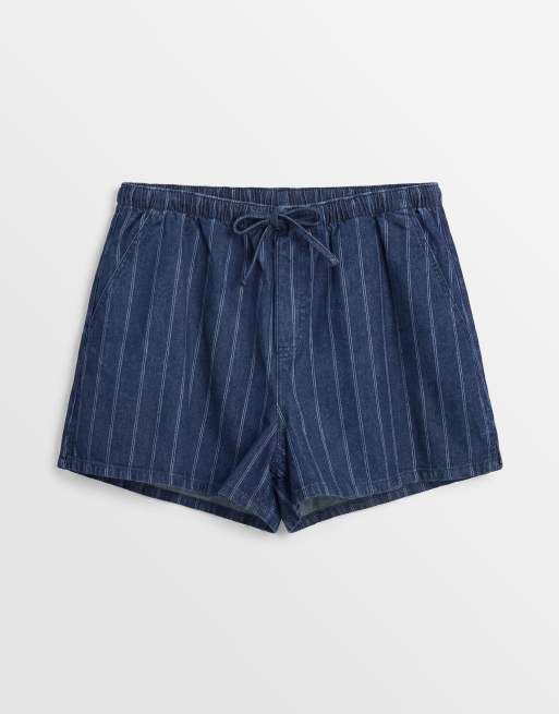 ASOS DESIGN Curve – Randiga jeansshorts i dra på-modell, 5 av 7