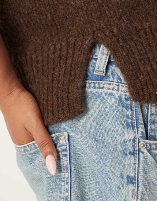ASOS DESIGN Curve - Rechte pluizige tanktop met V-hals in chocoladebruin, 4 van 4