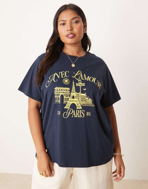 ASOS DESIGN Curve - Regular-fit T-shirt met grafische print van L'Amour Paris in marineblauw - view 1