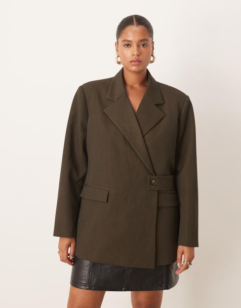 ASOS DESIGN Curve relaxed blazer with belt detail in olive - view 1
