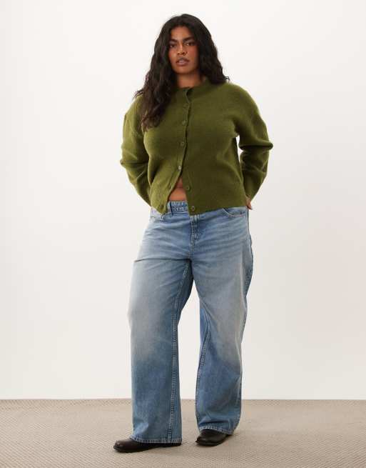 ASOS DESIGN Curve relaxed cardigan with side split detail in olive, 2 of 4