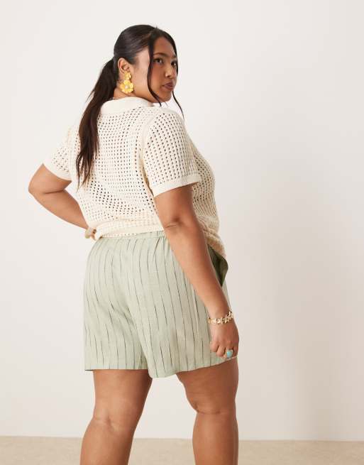 ASOS DESIGN Curve relaxed dad shorts with linen in sage squiggle stripe