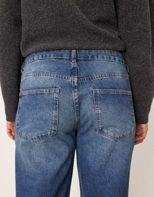 ASOS DESIGN Curve relaxed flare jean in dark midwash, 4 of 5