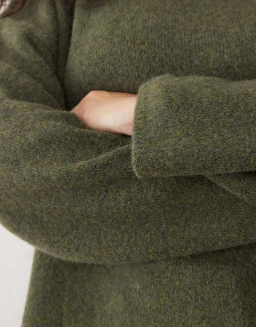 ASOS DESIGN Curve relaxed fluffy sweater with wool in khaki, 4 of 4